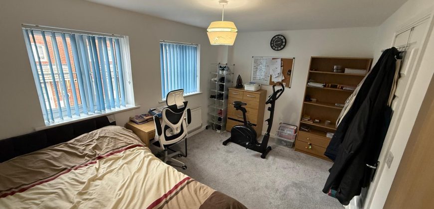 3 Bed Terraced House, Laurence Rise, DA2