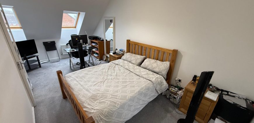 3 Bed Terraced House, Laurence Rise, DA2