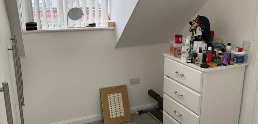 3 Bed Terraced House, Laurence Rise, DA2