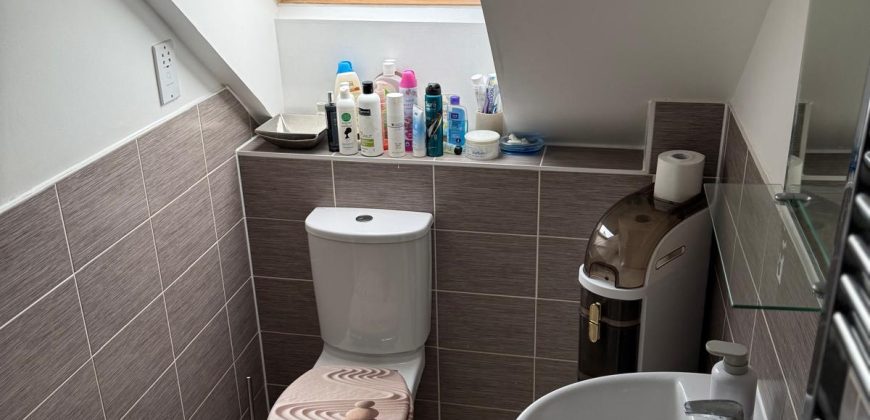 3 Bed Terraced House, Laurence Rise, DA2