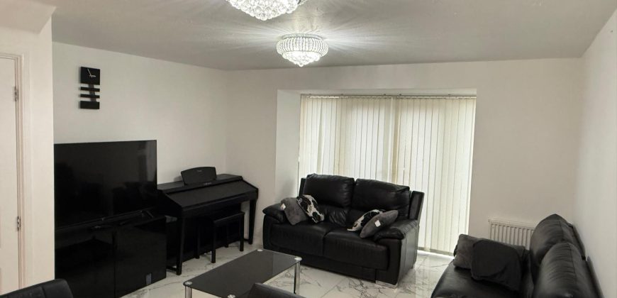 3 Bed Terraced House, Laurence Rise, DA2