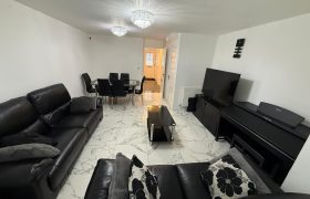3 Bed Terraced House, Laurence Rise, DA2