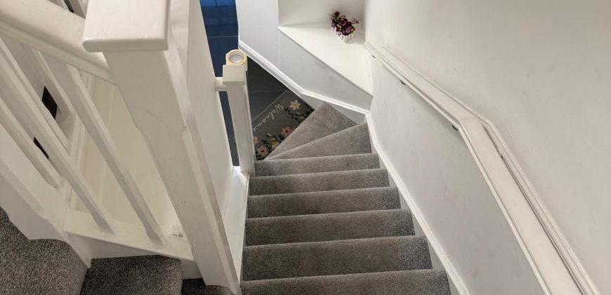 3 Bed Terraced House, Laurence Rise, DA2
