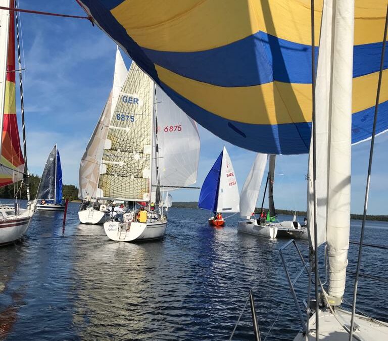 Säsongens seglingarna startar den 28 maj med Forsvikseglingen.