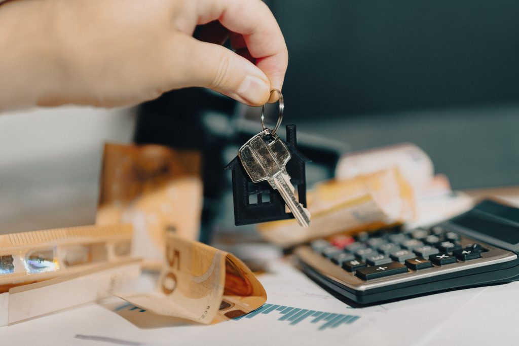 Liquidación de bienes vs. plan de pagos: ¿qué opción recomienda un despacho especializado en Segunda Oportunidad?