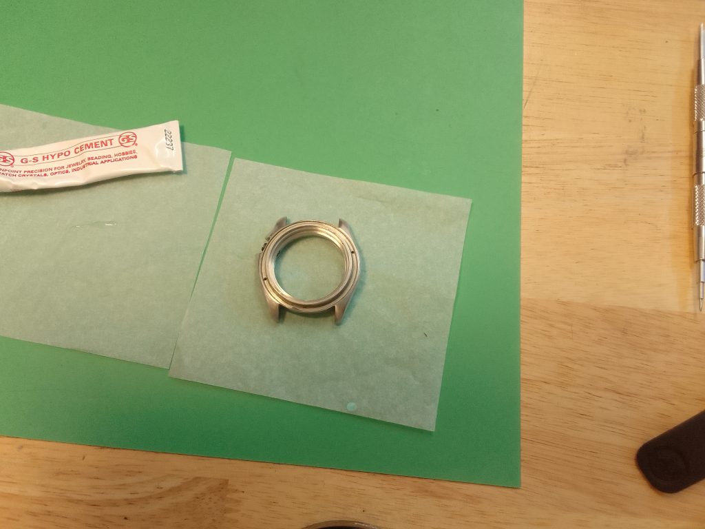 Chapter Rings - SKX & 5KX - guide to chapter ring for the SKX and 5KX -hwo to glue-seikomodder.