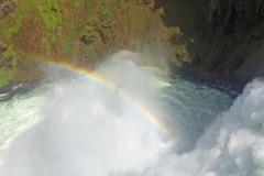 IMG_3997_b-Upper-Falls-of-the-Yellowstone-Rainbow