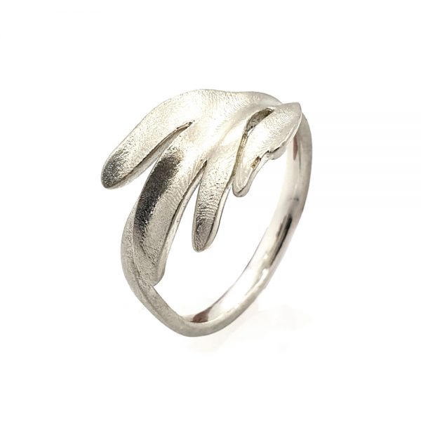 Serena Fox Pinnata Ring Silver