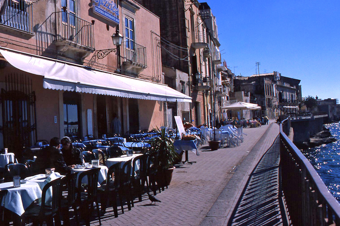Promenaden i det gamle bycenter, Ortigia