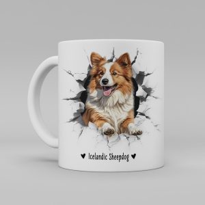 Vit keramikmugg med illustration av ett hundhuvud som "tittar ut genom" ett illustrerat hål. Hunden är av rasen Icelandic Sheepdog