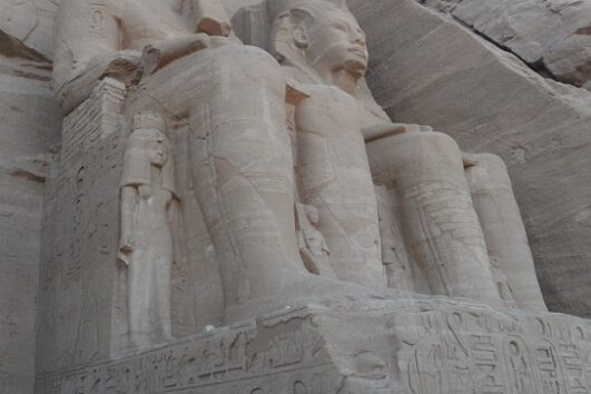 Tur til Abu Simbel med fly