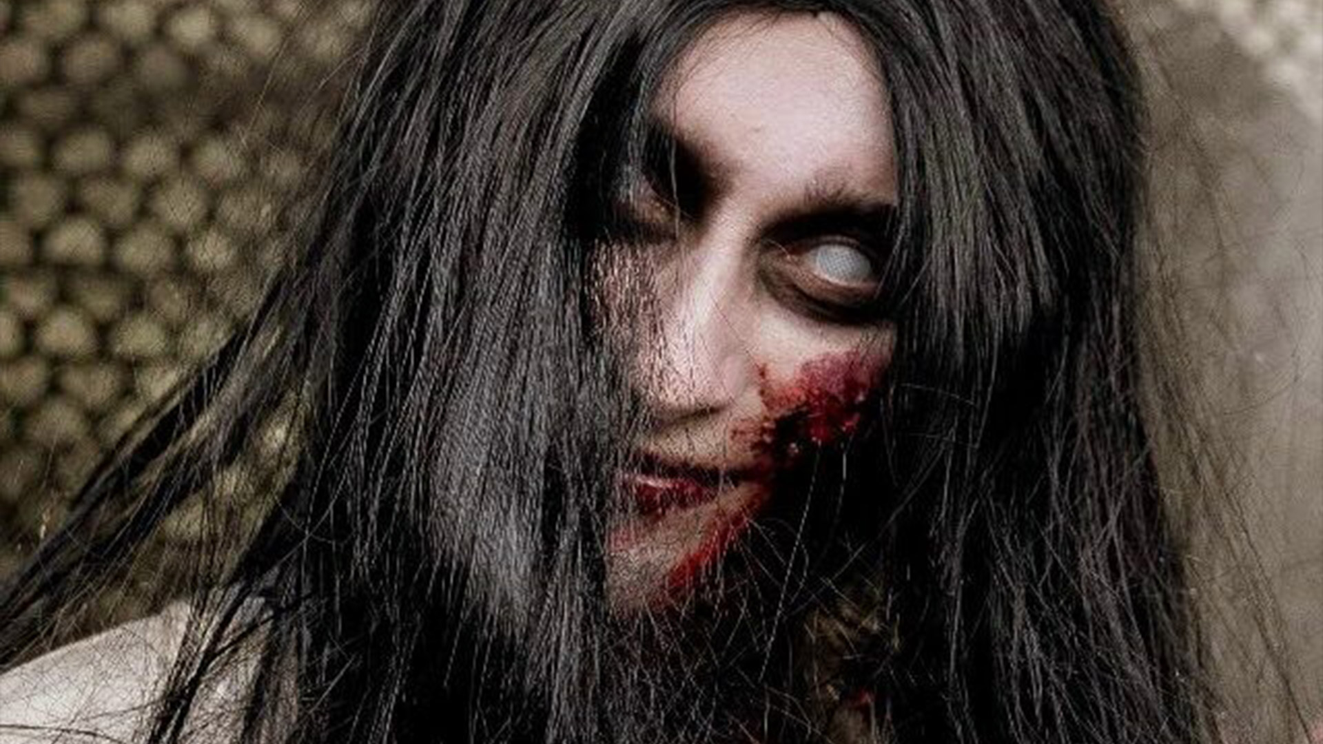 SFX-MakeUp01_16x9