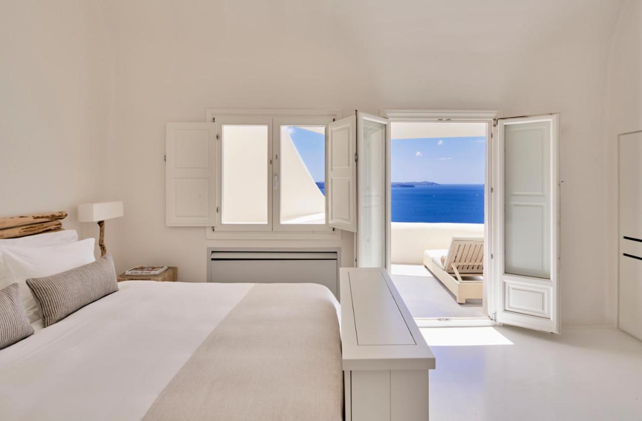 The Best Hotels in Santorini