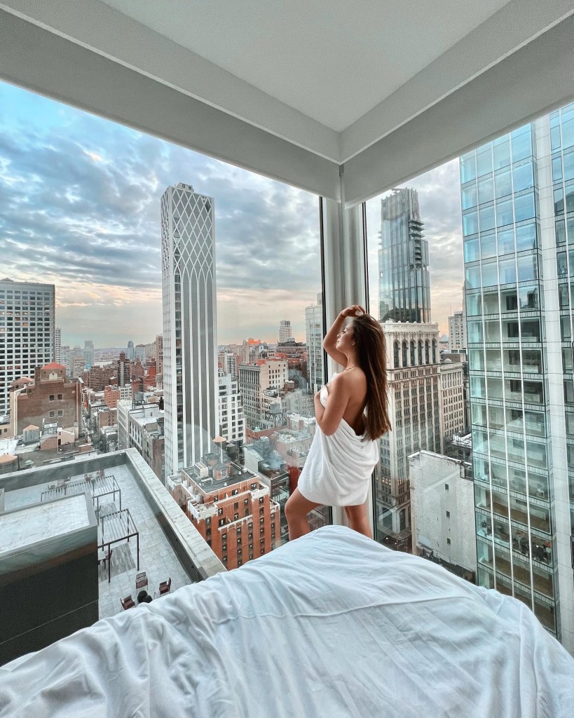 Arlo Nomad Review (2022): New York City's Most Instagrammable Hotel