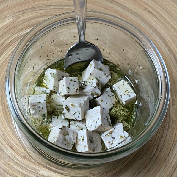 Homemade plantaardige feta