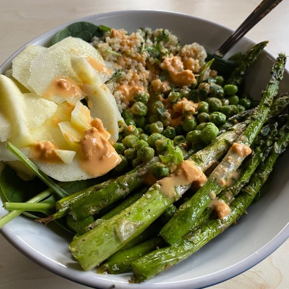 quinoabowl met groene groenten