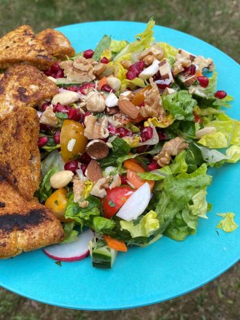 Fattoush: een bord met Libanese broodsalade