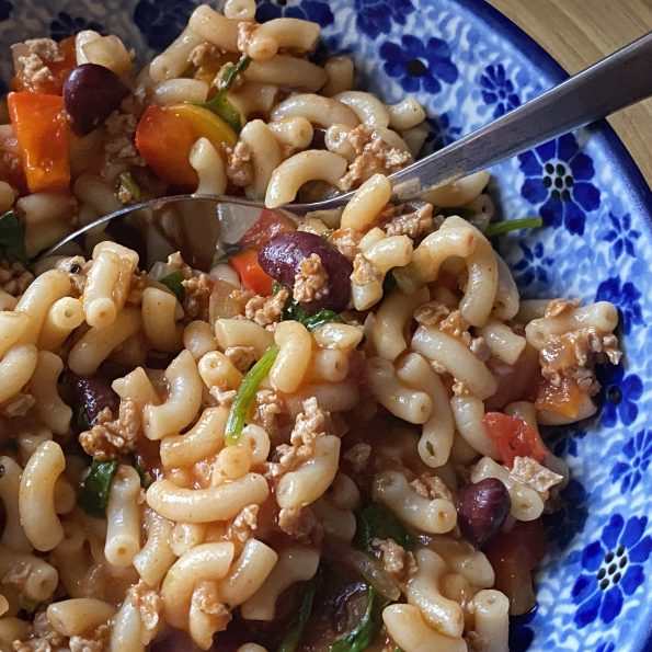 Macaroni met een Mexicaans tintje