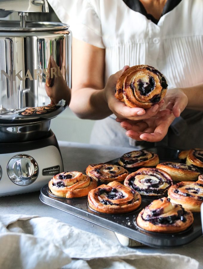 blåbärsbrioche blåbärsbrioche