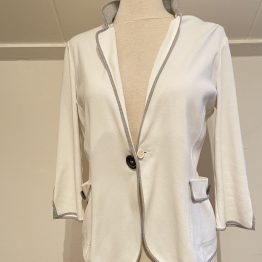 Brunelli Cucinelli witte blazer vooraanzicht