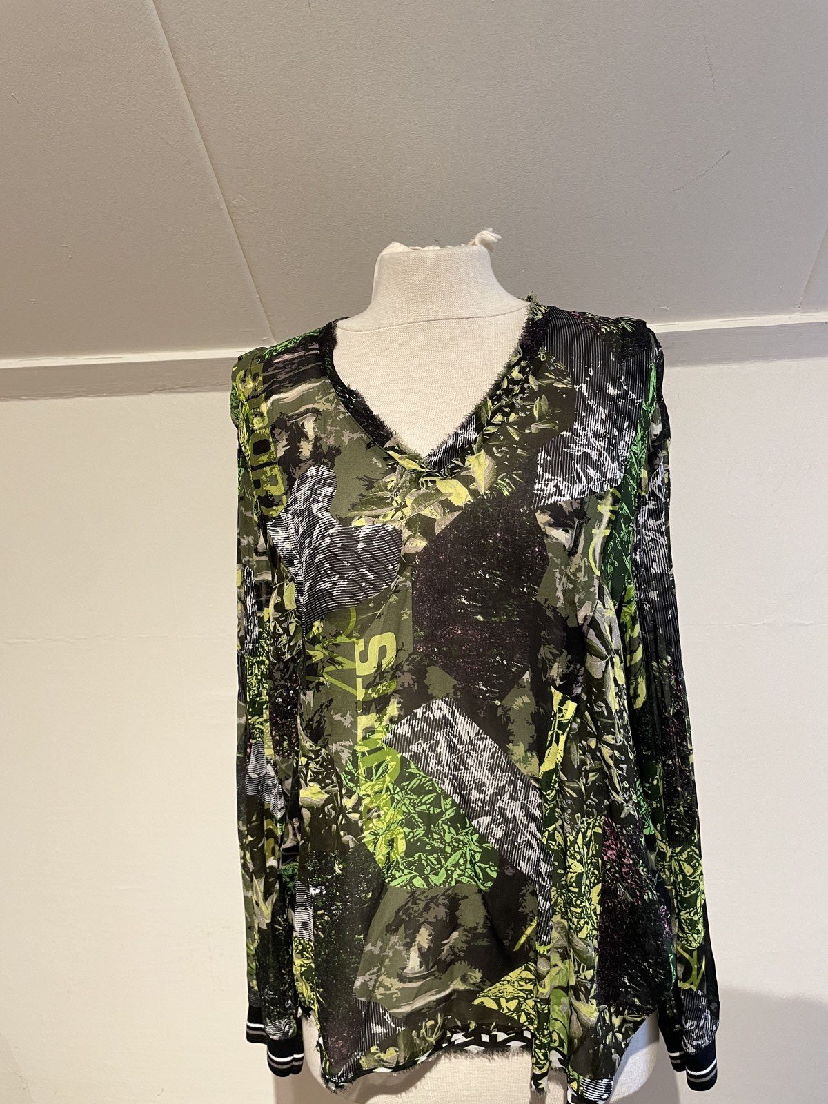 Marc Cain blouse