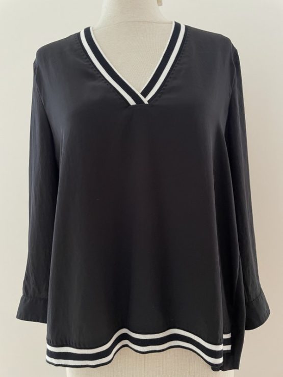 Marc Cain zwarte blouse