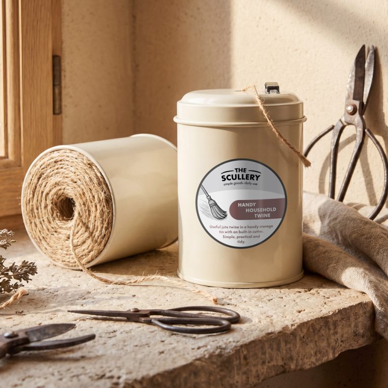 SCUTOT_Household Twine Tin_lifestyle_web_1024x1204