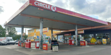 Circle K vid Hallenbergsrondellen, Skövde