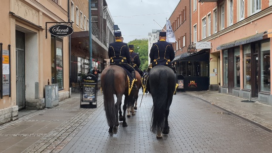 Invigning Husaren Pilsner