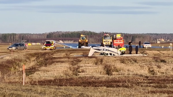 Skövde flygfält, Skövde flygplats