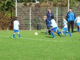 S.K.N.W.K. JO11-1 - FC De Westhoek JO11-2 (competitie) - najaar - seizoen 2018-2019 (38/61)