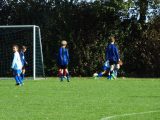 S.K.N.W.K. JO11-1 - FC De Westhoek JO11-2 (competitie) - najaar - seizoen 2018-2019 (44/61)