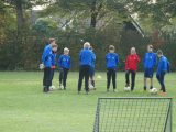 Training S.K.N.W.K. JO15-1 van zaterdag 20 oktober 2018 (1/25)