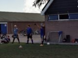 Eerste training S.K.N.W.K. JO17-1 en JO15-1 seizoen 2020-2021 (42/82)