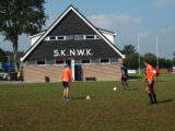 Ochtendtraining S.K.N.W.K. 1, 2 en JO19-1 zaterdag 15 augustus 2020 (65/142)