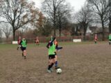 Onderlinge wedstrijd S.K.N.W.K. JO15-1 en JO17-1 (zaterdag 12 december 2020) (143/186)