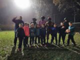 Voetbalpieten bezoeken training S.K.N.W.K. JO7-1, JO9-1 en JO13-1 (56/112)