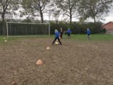 Training S.K.N.W.K. JO13-1 van zaterdag 24 oktober 2020 (16/79)