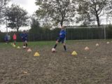 Training S.K.N.W.K. JO13-1 van zaterdag 24 oktober 2020 (31/79)