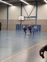 S.K.N.W.K. JO7-1 zaalvoetbal in De Vanger_04012020 (19/32)