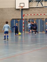 S.K.N.W.K. JO7-1 zaalvoetbal in De Vanger_04012020 (30/32)