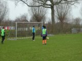 Onderlinge wedstrijd S.K.N.W.K. JO11-1 en JO13-1 (zaterdag 16 januari 2021) (13/85)