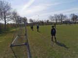 Onderlinge wedstrijd S.K.N.W.K. JO11-1 en JO13-1 (zaterdag 24 april 2021) (93/101)