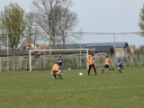 Onderlinge wedstrijd S.K.N.W.K. JO15-1 en JO17-1 (zaterdag 24 april 2021) (12/87)