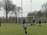 Onderlinge wedstrijd S.K.N.W.K. JO15-1 en JO17-1 (zaterdag 27 februari 2021) (37/95)