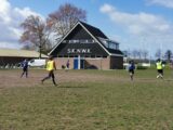 Onderlinge wedstrijd S.K.N.W.K. JO15-1 en JO17-1 (zaterdag 27 maart 2021) (19/100)