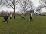 Onderlinge wedstrijd S.K.N.W.K. JO7-1 en JO9-1 (maandag 5 april 2021 - 2e Paasdag) (8/102)