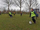 Onderlinge wedstrijd S.K.N.W.K. JO7-1 en JO9-1 (maandag 5 april 2021 - 2e Paasdag) (10/102)