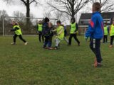 Onderlinge wedstrijd S.K.N.W.K. JO7-1 en JO9-1 (maandag 5 april 2021 - 2e Paasdag) (86/102)