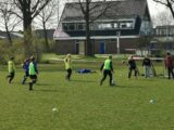 Onderlinge wedstrijd S.K.N.W.K. JO7-1 en JO9-1 (zaterdag 24 april 2021) (55/99)